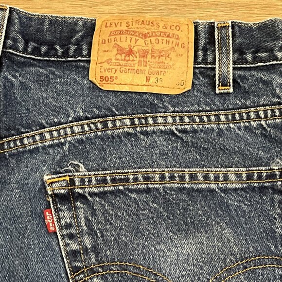 Men's VTG Levis 505 Regular Fit Denim Jeans SZ 38x30 Blue Red Tab Straight Leg - Picture 12 of 13